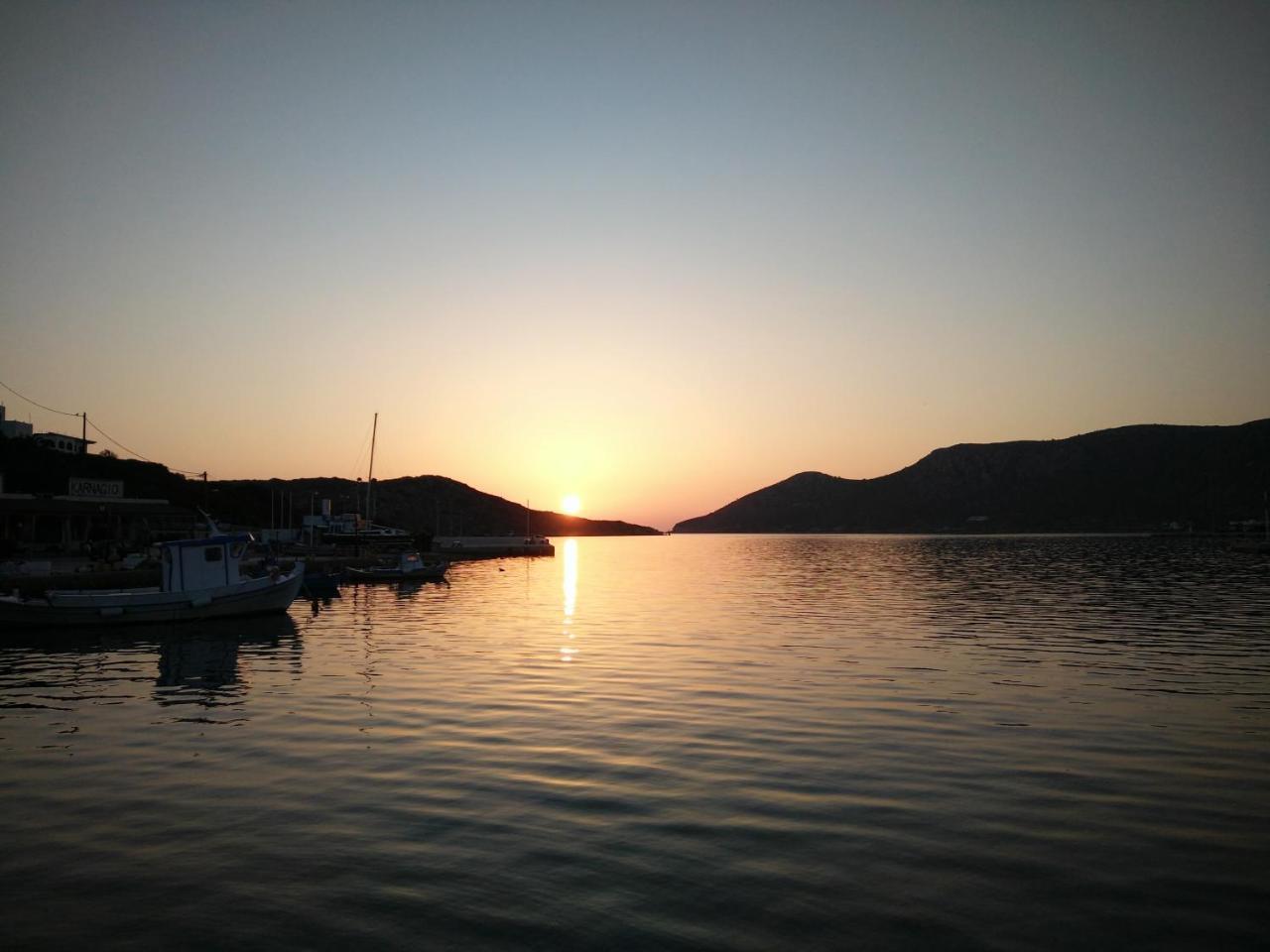 Nefeli Hotel Lipsi Buitenkant foto